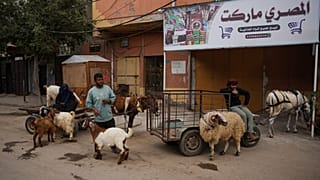 Gaza’s displaced brace for a bleak Eid al‑Adha amid war and soaring prices