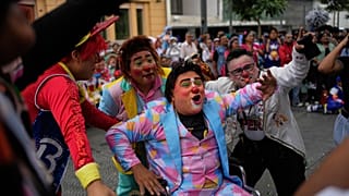 Peru clowns fill Lima streets for annual Day of Laughter parade
