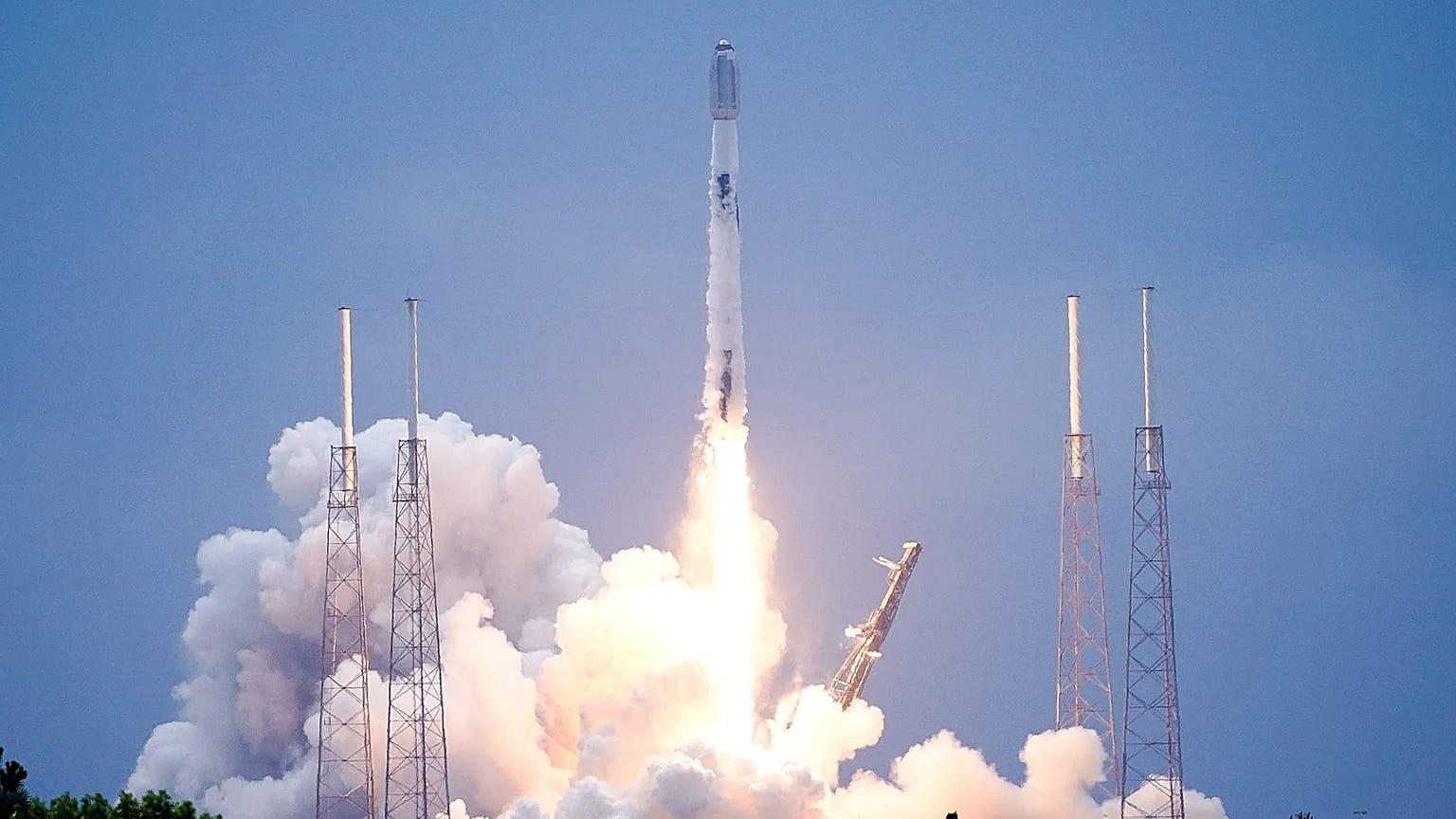 A SpaceX Falcon 9 rocket with a payload a of Starlink satellites lifts off from launch complex 40 at Cape Canaveral, Florida.