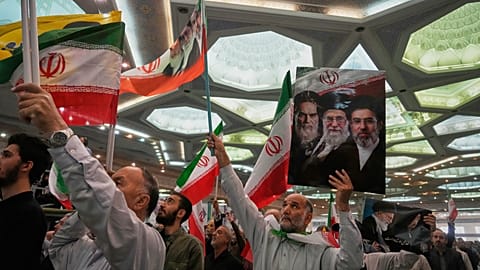 İran dini lideri Mücteba Hamaney sessizliğini bozdu: 'Bölgede ABD üslerine yer yok'