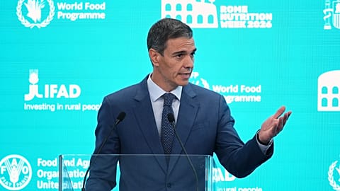 Pedro Sánchez denuncia tácticas de fome e critica tratamento à Flotilha