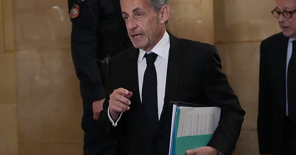Sarkozy Libya appeal: Defence pleads case in Paris