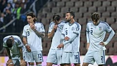 Jogadores de Itália após a eliminação pela Bósnia
