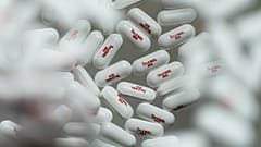 Εικόνα αρχείου: Tylenol pain-relief pills 