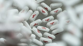 Tylenol pain-relief pills