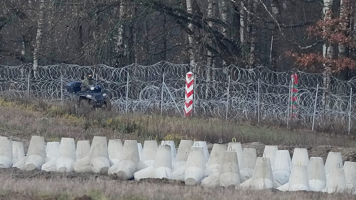 Polen: Soldat schießt 12 Mal auf Migranten – Gericht fällt Urteil