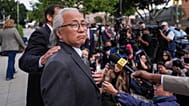 Kenneth Iwamasa, l’un des cinq accusés ayant plaidé coupable dans la mort d’overdose de kétamine de l’acteur Matthew Perry, devant le tribunal à Los Angeles, le 27 mai 2026,