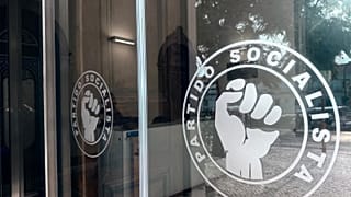 A entrada da sede do Partido Socialista em Lisboa