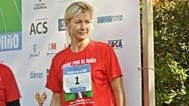 Ana Duato színésznő a „Corre por el niño” futóverseny érkezési pontjánál pózol, amelyet 2013. október 27-én rendeztek a madridi Retiro parkban.
