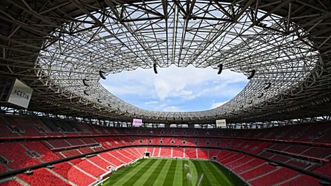 Vue générale de la Puskas Arena, lieu où se déroulera la finale de la Ligue des champions de l'UEFA 2026, à Budapest, en Hongrie