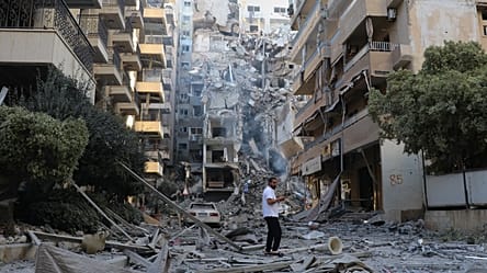 Liban : les habitants de Tyr déblayent les décombres après des frappes israéliennes