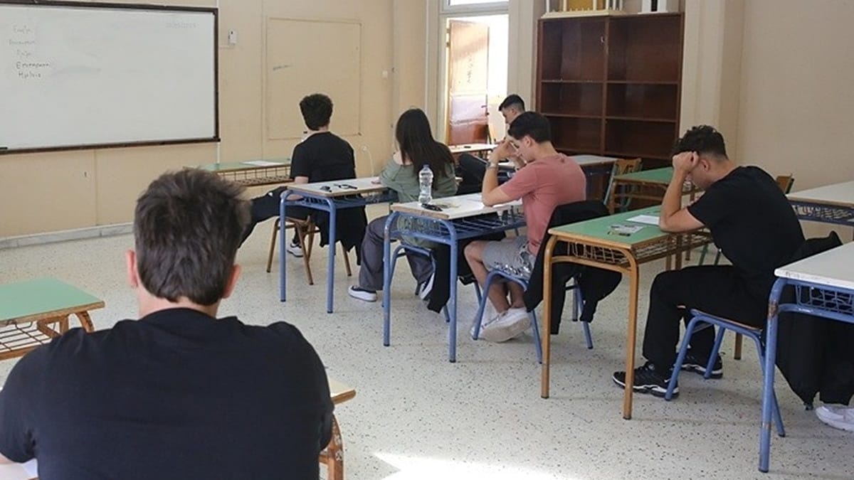 Πανελλαδικές Εξετάσεις: Πρεμιέρα για τους υποψηφίους των Γενικών Λυκείων