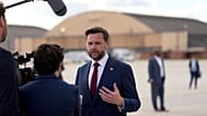 ونس در جمع خبرنگاران 
