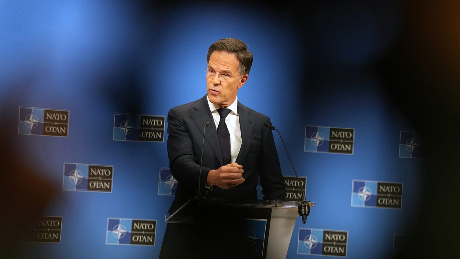 Nato-Generalsekretär Mark Rutte spricht während einer Pressekonferenz im Nato-Hauptquartier in Brüssel, Mittwoch, 20. Mai 2026.