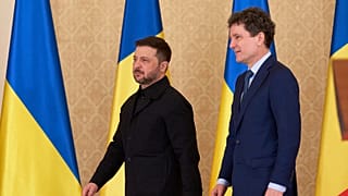 El presidente ucraniano Volodímir Zelenski y el presidente rumano Nicusor Dan, en Bucarest (Rumanía), el 12 de marzo de 2026.