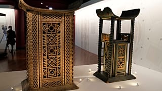 La ville de Bordeaux refuse un legs d'objets africains et préfère les restituer