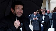 Der französische Sänger Patrick Bruel bei einer Gedenkfeier für die französischen Opfer des Hamas-Angriffs im Oktober 2023 am Mittwoch, dem siebten Februar 2024.