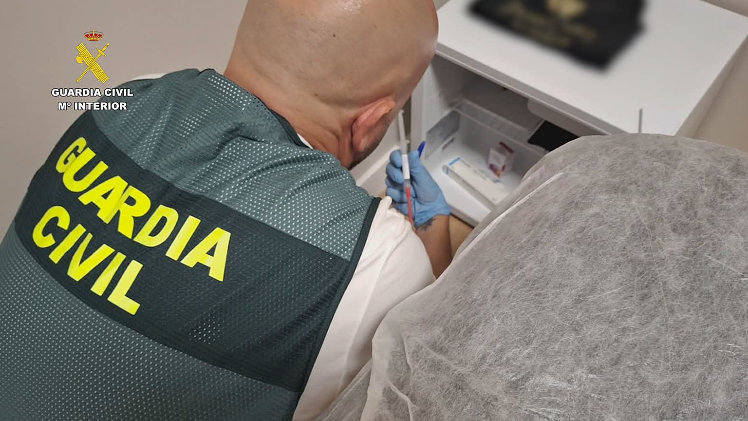 La Guardia Civil realiza incauta 10.000 dosis ilegales de bótox en España, 31 de mayo de 2025