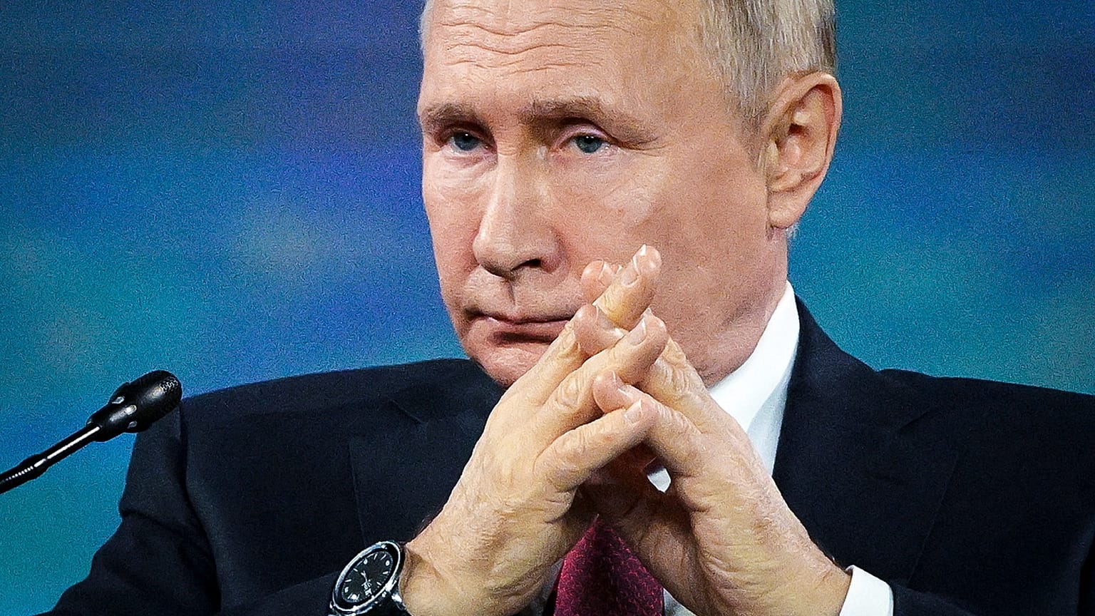 Russlands Präsident Wladimir Putin beim Russland Wirtschaftsforum - ARCHIV