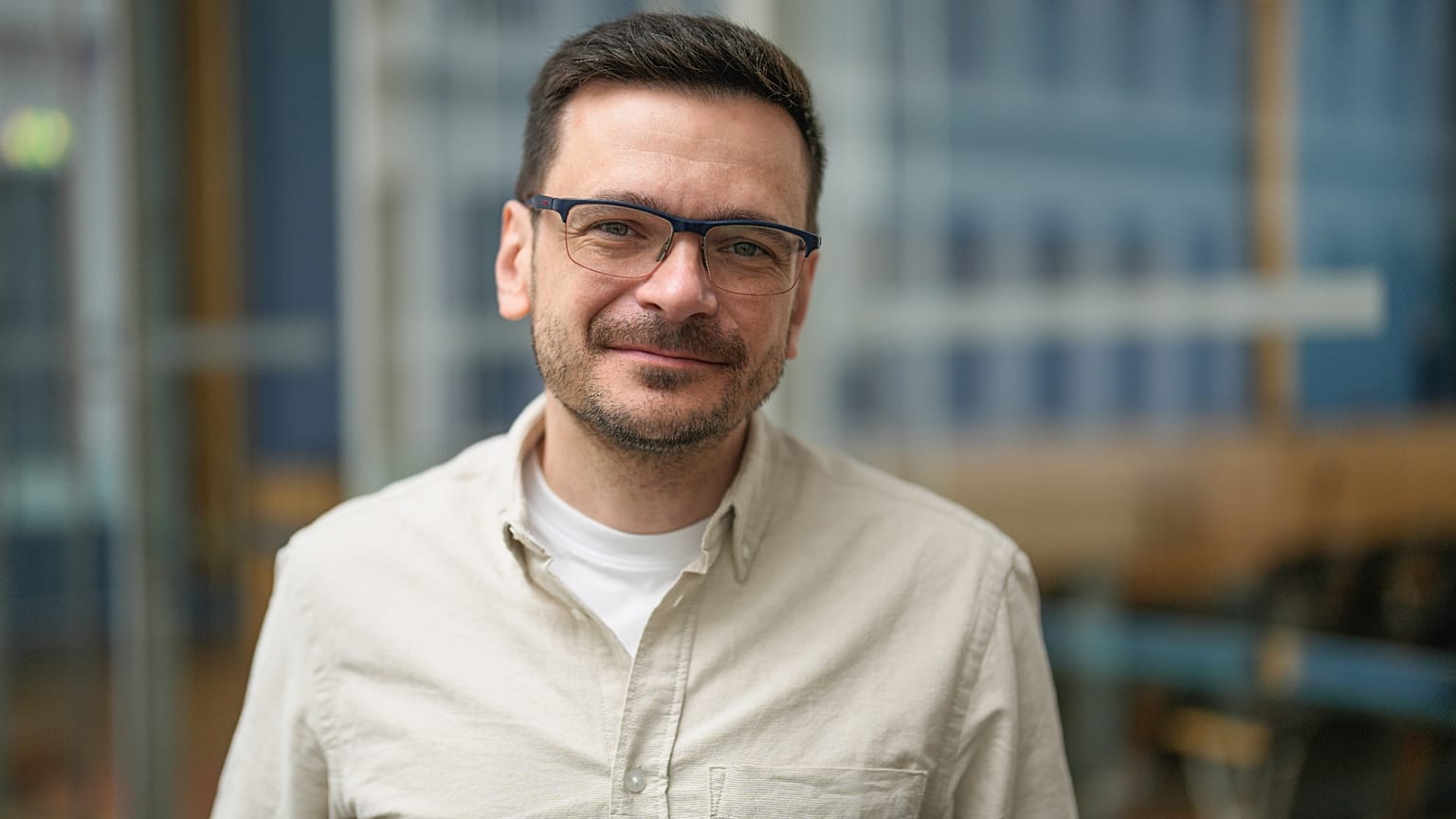 Ilja Jaschin stellt Namen seiner Partei vor. Symbolfoto.