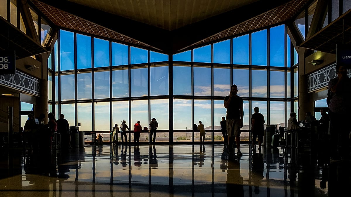 EES delays: Wizz Air urges Brits to arrive at European airports three hours before flight