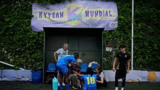 Football : le tournoi Kypseli Mundial réunit Grecs et migrants africains