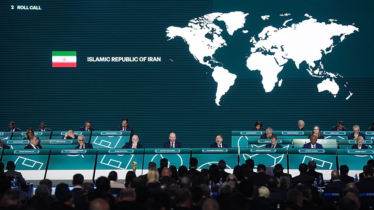 آیا آمریکا می‌تواند به تیم ملی ایران ویزا ندهد؟ اگر ویزا نداد چه می‌شود و قوانین فیفا چه می‌گویند؟