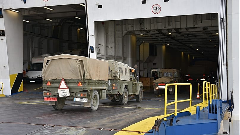 Vehículos militares llegan para el ejercicio MILEX 26.