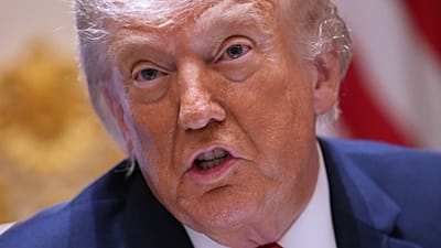 الرئيس دونالد ترامب يتحدث خلال اجتماع لمجلس الوزراء في البيت الأبيض، الأربعاء 27 مايو/أيار 2026، في واشنطن