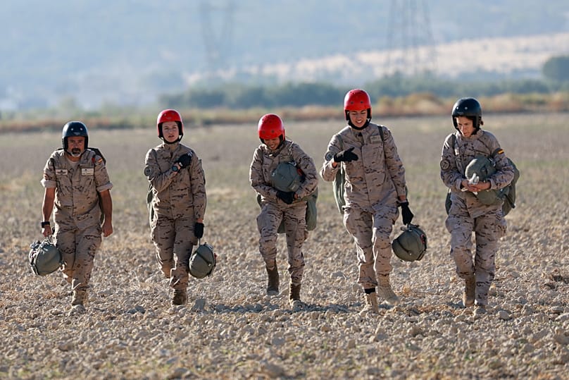 La princesa Leonor ha concluido el Curso Básico de Paracaidismo en la Escuela Militar de Paracaidismo Méndez Parada.