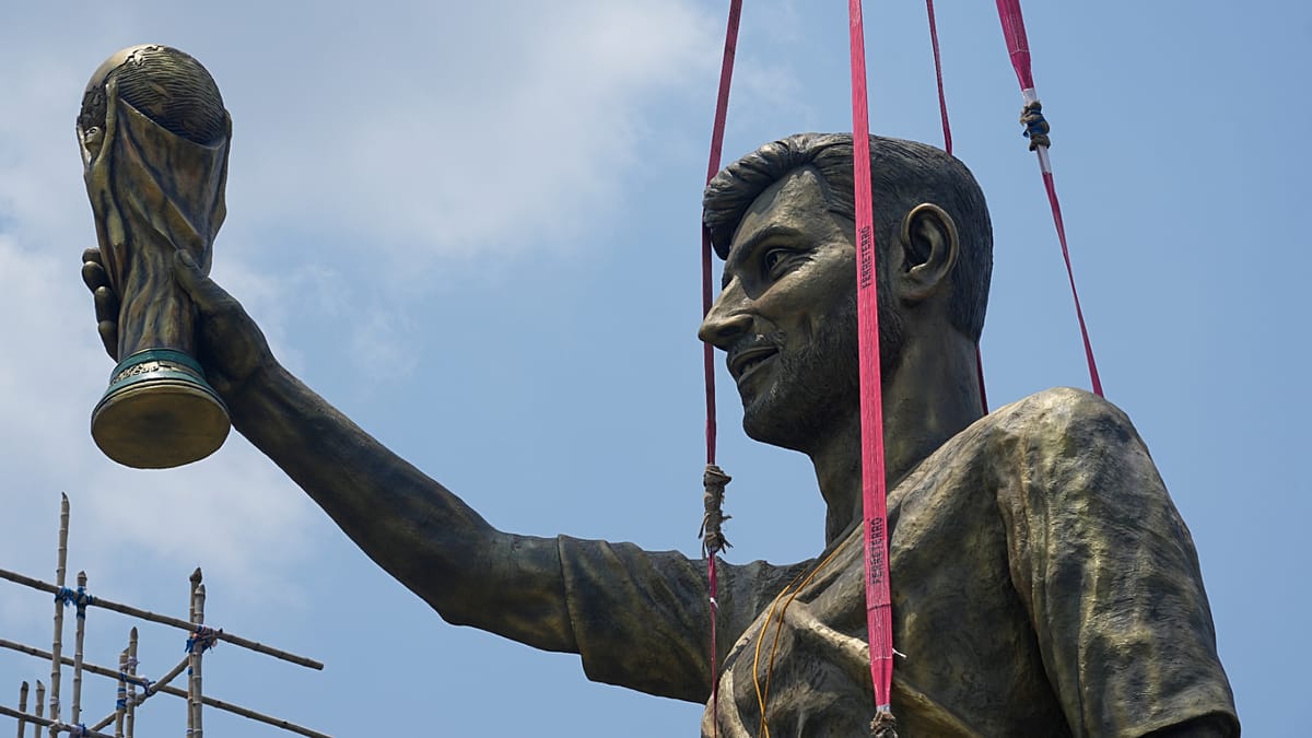 Giant Lionel Messi statue dismantled in Kolkata