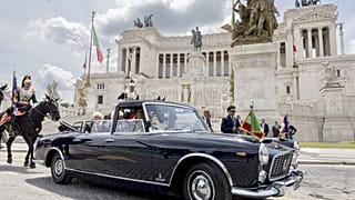 Il presidente della Repubblica Sergio Mattarella di fronte al Vittoriano a Roma, il 2 giugno 2026 in occasione della Festa della Repubblica
