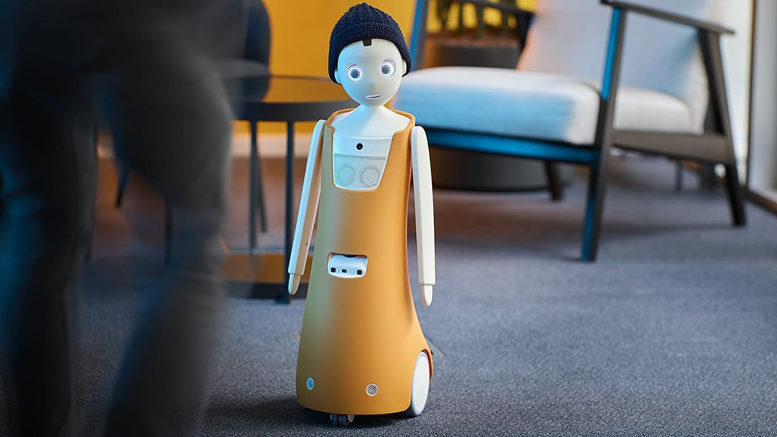 Roboter in der Pflege könnten die Belastung der Fachkräfte reduzieren.
