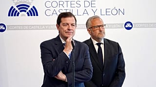 Alfonso Fernández Mañueco y Carlos Pollán.