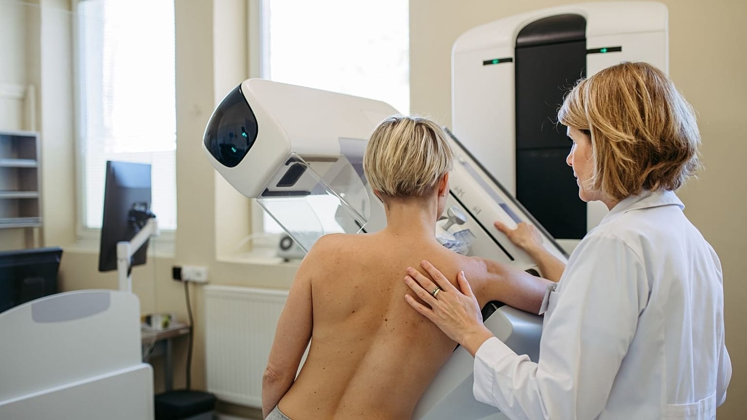 Fogyókúrás gyógyszerek akár 30 százalékkal csökkenthetik a mellrák kockázatát