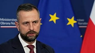 Wicepremier i minister obrony Polski Władysław Kosiniak-Kamysz przemawia podczas konferencji prasowej w Warszawie, 26 września 2025 r. 