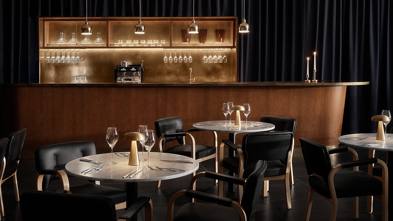 Finlandia Bistro modernizál 1970-es évekbeli épületet