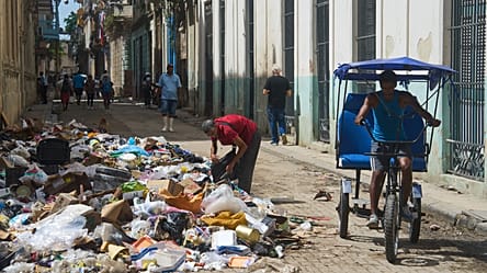 Cuba’s fuel crisis leaves Havana’s streets overflowing with rubbish