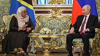 Russie : la présidente tanzanienne Suluhu Hassan reçue par Vladimir Poutine