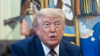 الرئيس دونالد ترامب يتحدث في المكتب البيضاوي للبيت الأبيض، الأربعاء 3 يونيو 2026، في واشنطن. (AP Photo/أليكس براندون)