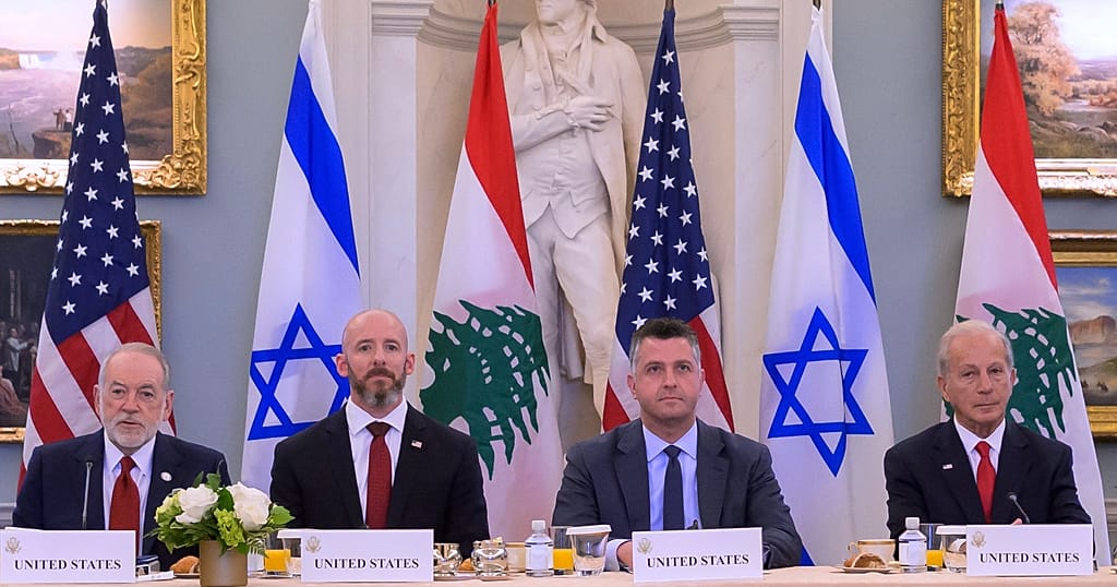 Guerre au Moyen-Orient : les libanais prudents après le cessez-le-feu avec Israël