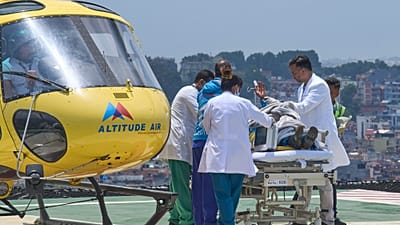 Everest : un guide disparu depuis six jours retrouvé vivant 
