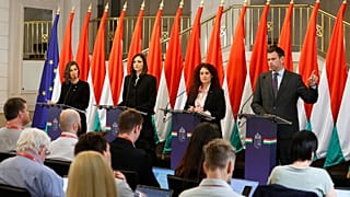 Kormányszóvivők tájékoztatója