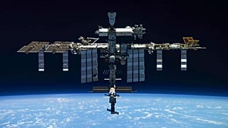 Roscosmos Uzay Ajansı Basın Servisi tarafından yayımlanan bu fotoğrafta, 30 Mart 2022'de çekilen Uluslararası Uzay İstasyonu görülüyor.