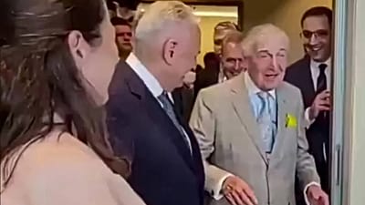 Rahmi Koç'un ırkçı fıkrayı anlattığı anlar