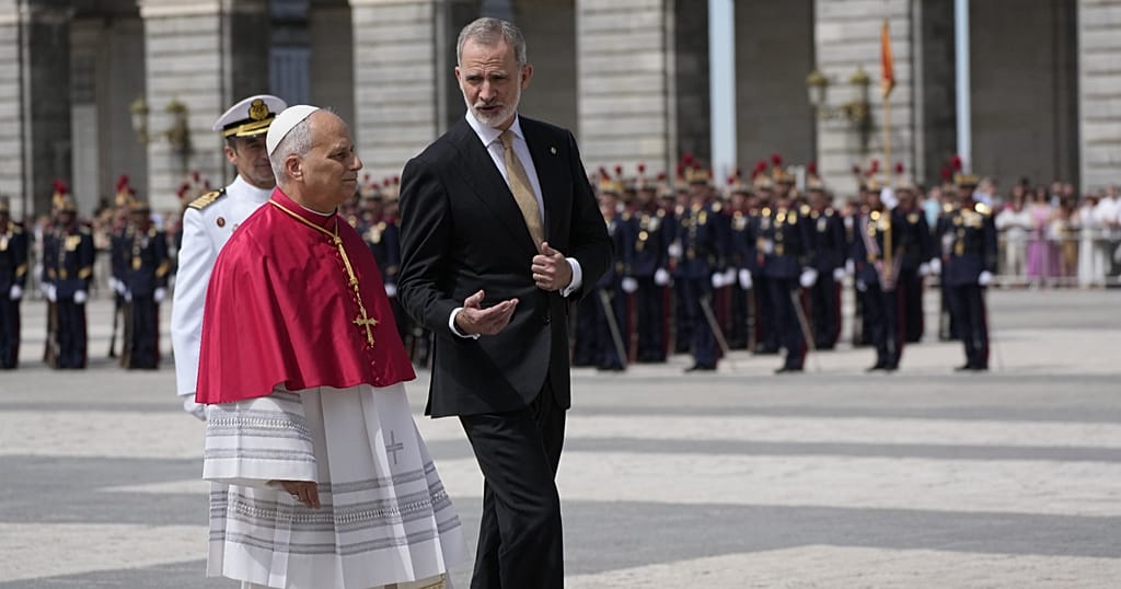 À Madrid, le pape Léon XIV salue la position de l'Espagne sur Gaza, l'Iran et l'Ukraine