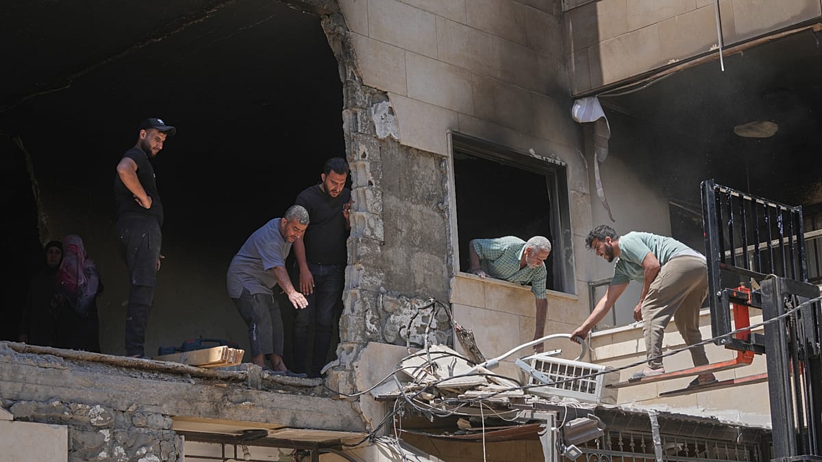 At least 2 killed, 22 wounded in Lebanon as Iran war enters 100th day At least 2 killed, 22 wounded in Lebanon as Iran war enters 100th day