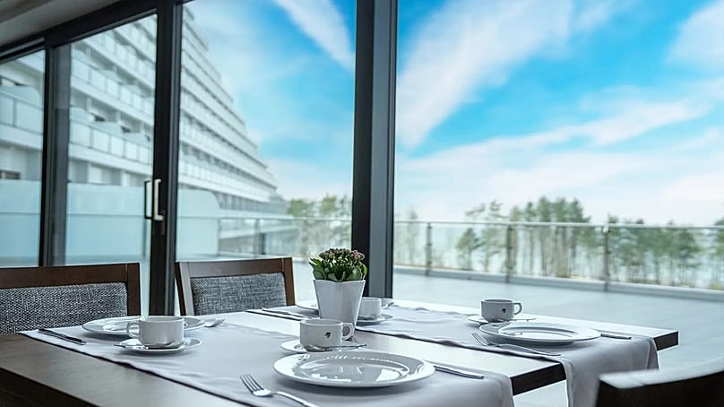 Inneneinrichtung des Hotels. 