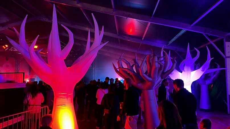 Dekoracje na festiwalu Tauron Nowa Muzyka 2026