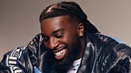 Mark Orabiyi, noto come Talay Riley, è morto dopo essere stato accoltellato.